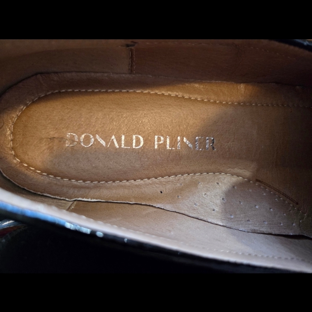 Donald Pliner 7M Black Suede & Patent Leather Lug Sole Loafers Gunmetal Horsebit - Picture 10 of 11
